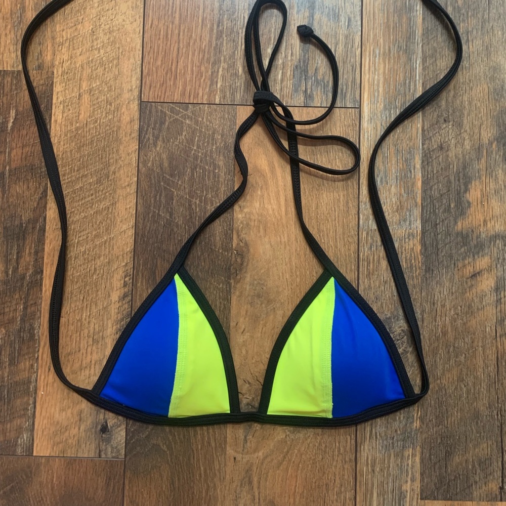 Victoria’s Secret Pink bikini top
